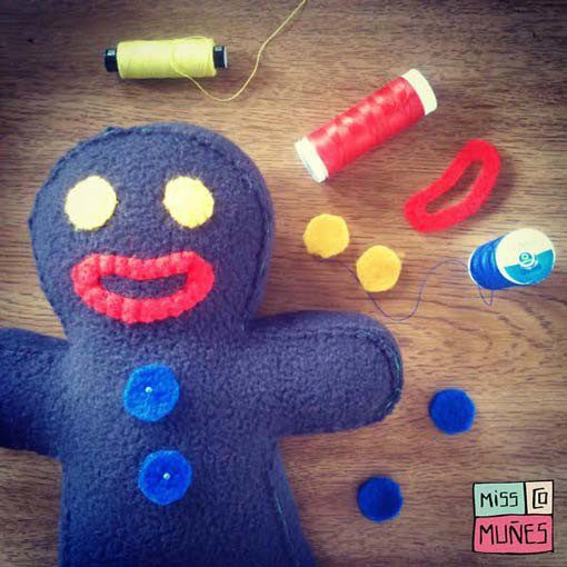 Miss comuñes, amigos de Tela